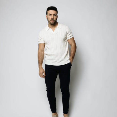 REMERA ABERCROMBIE JOHNNY COLLAR MARFIL