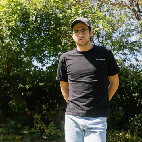 REMERA ABERCROMBIE OVERSIZE NEGRA