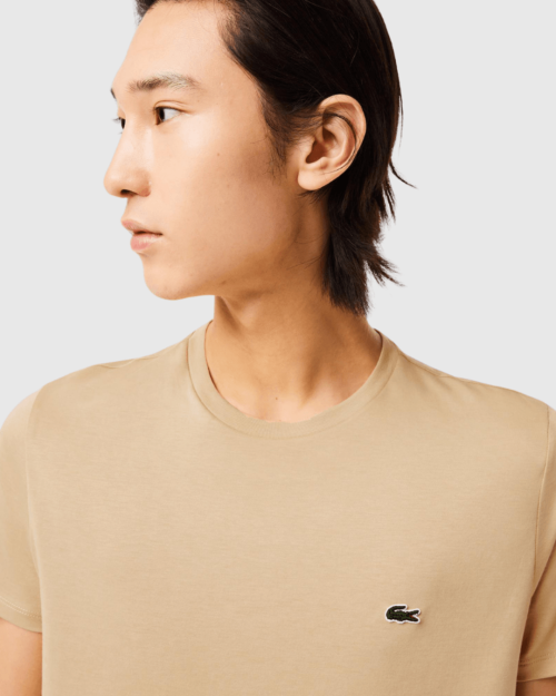 REMERA CUELLO REDONDO LACOSTE BEIGE