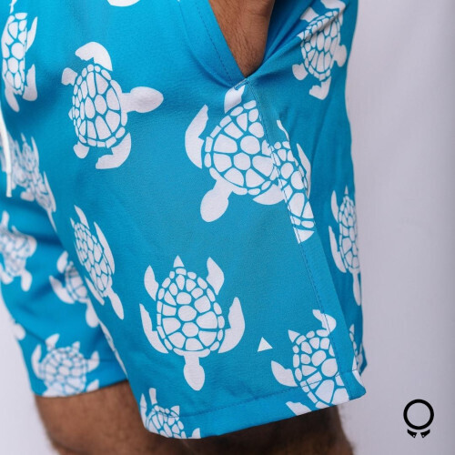 SHORT DE BAÑO LIBERATO BASICS CELESTE TORTUGAS