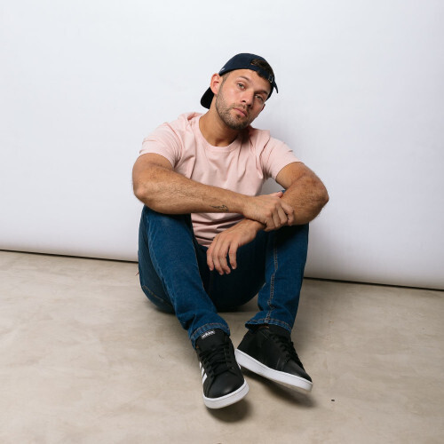 REMERA LIBERATO BASICS OVERSIZE ROSADO