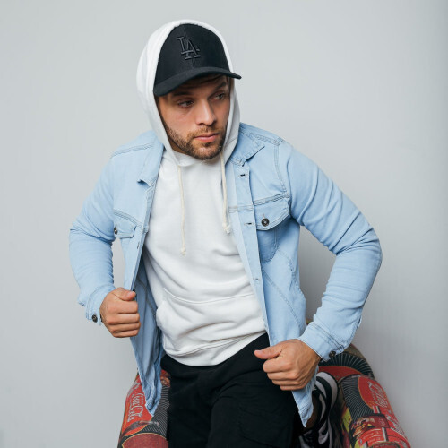 CAMPERA DE JEANS LIBERATO BASICS CELESTE