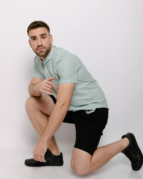 BERMUDA LIBERATO BASICS NEGRA