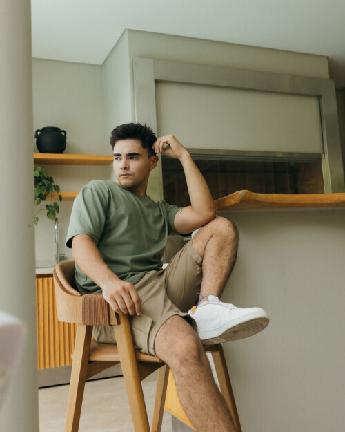 REMERA LIBERATO BASICS OVERSIZE VERDE