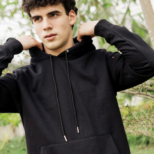 HOODIE LIBERATO BASICS NEGRO