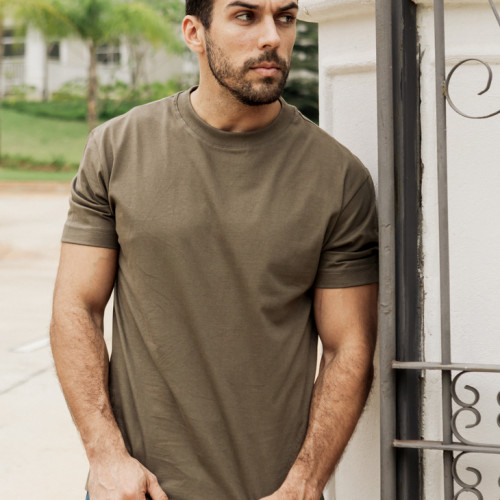 REMERA LIBERATO BASICS OVERSIZE VERDE