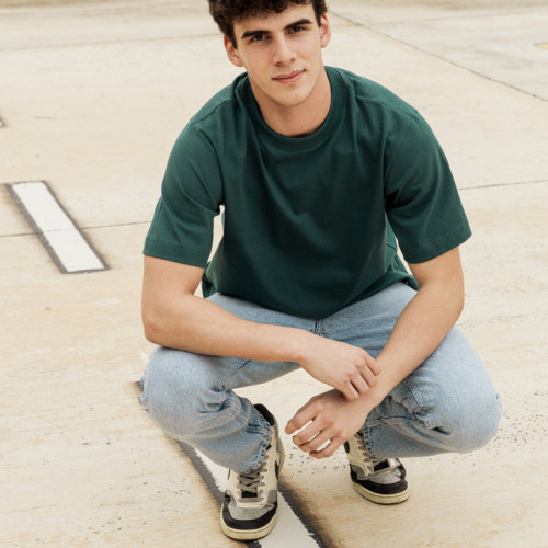 REMERA LIBERATO BASICS BOXY FIT PREMIUM VERDE