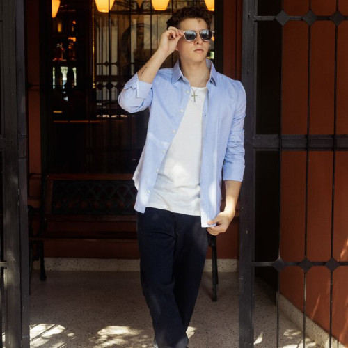 CAMISA LIBERATO BASICS MANGAS LARGAS CELESTE