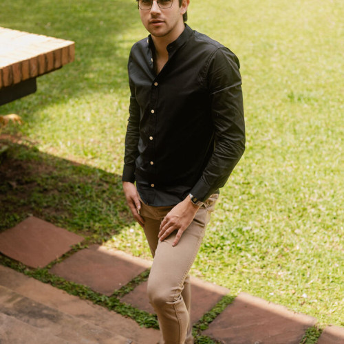 CAMISA LIBERATO BASICS MAO MANGAS LARGAS NEGRA