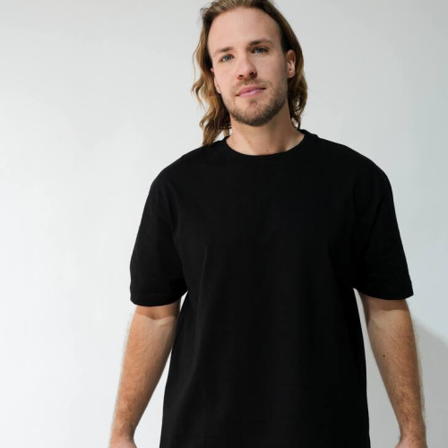 REMERA LIBERATO PREMIUM 250GSM NEGRA OVERSIZE