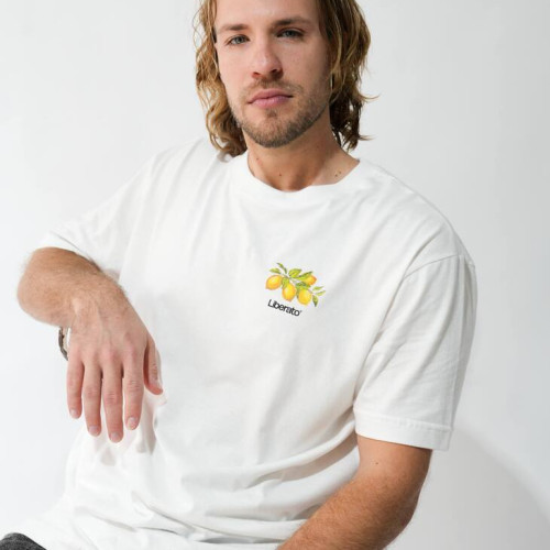 REMERA LIBERATO OVERSIZE MARFIL PREMIUM FRESH LEMON