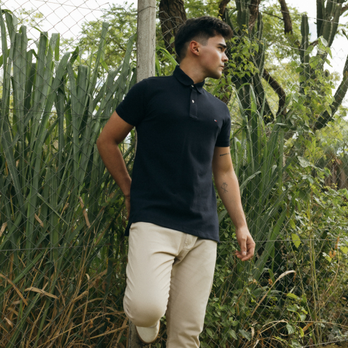 REMERA TOMMY HILFIGER AZUL MARINO