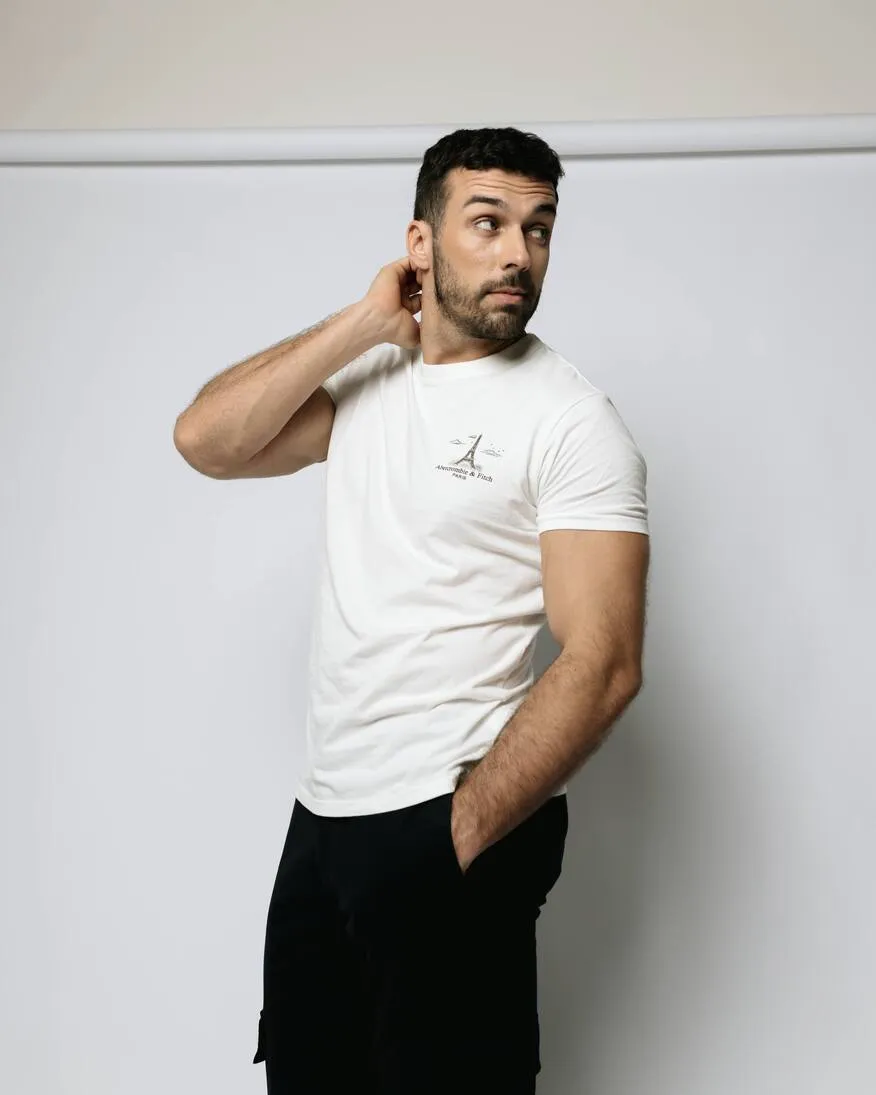 REMERA ABERCROMBIE BLANCA PARIS LANDSCAPE