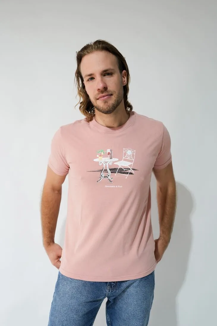 REMERA ABERCROMBIE REGULAR FIT LANDSCAPE ROSADA
