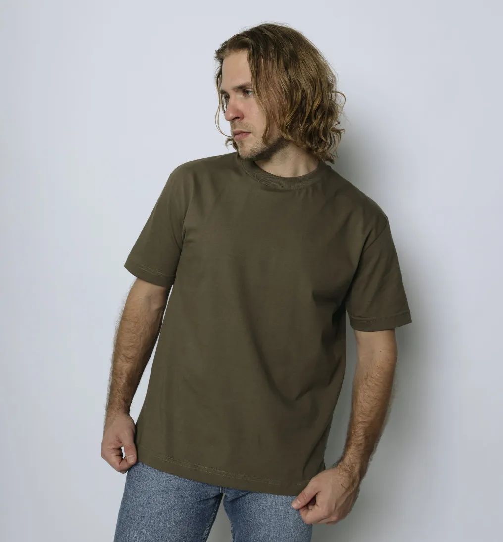 REMERA LIBERATO BASICS OVERSIZE VERDE