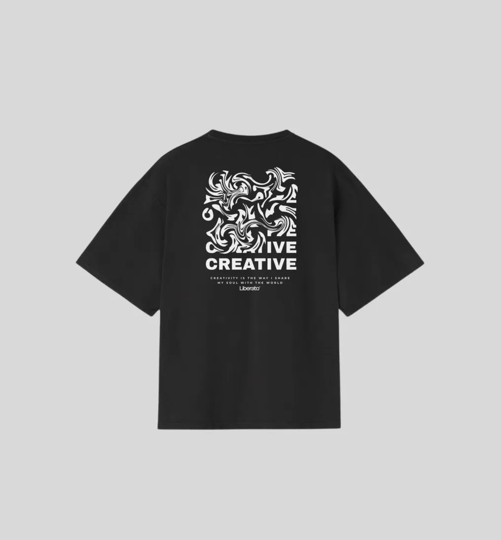 REMERA LIBERATO OVERSIZE NEGRA CREATIVE