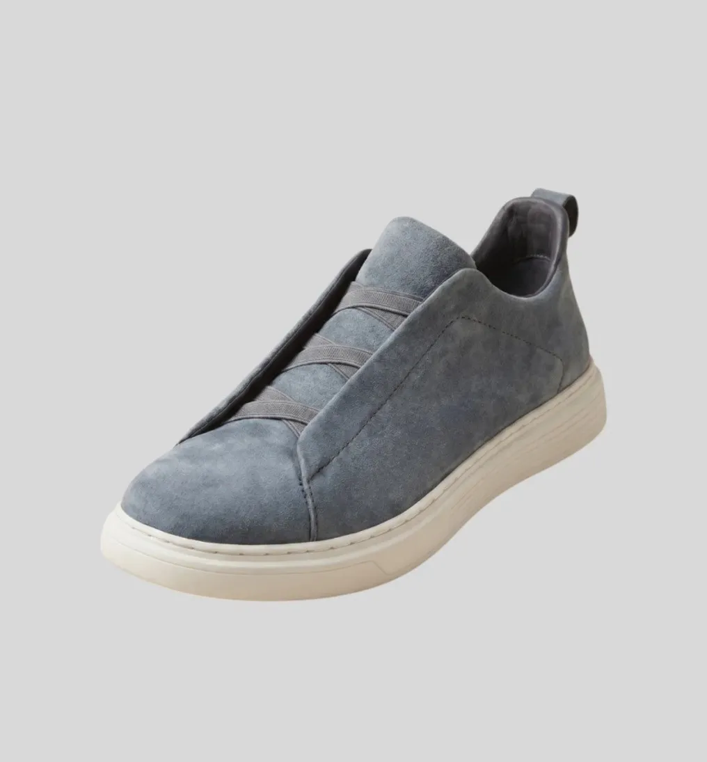 ZAPATO LIBERATO DE GAMUZA CELESTE