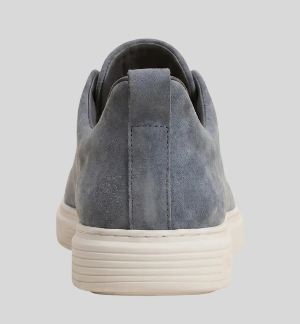 ZAPATO LIBERATO DE GAMUZA CELESTE