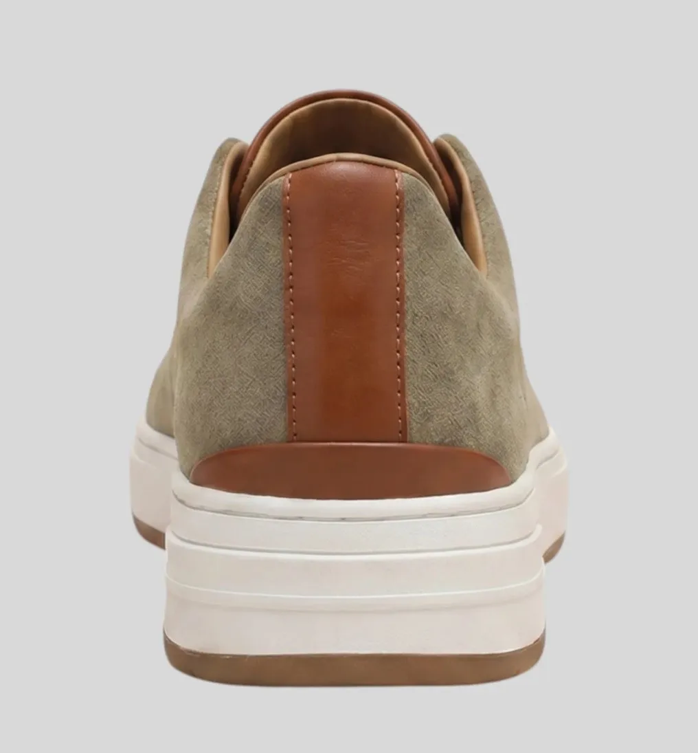 ZAPATO LIBERATO DE GAMUZA KAKHI
