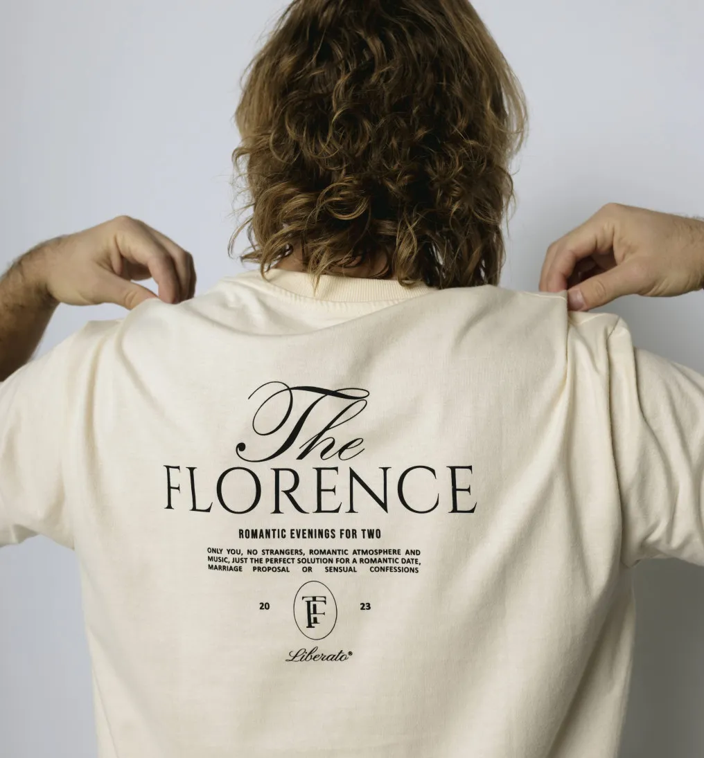 REMERA LIBERATO OVERSIZE BEIGE THE FLORENCE