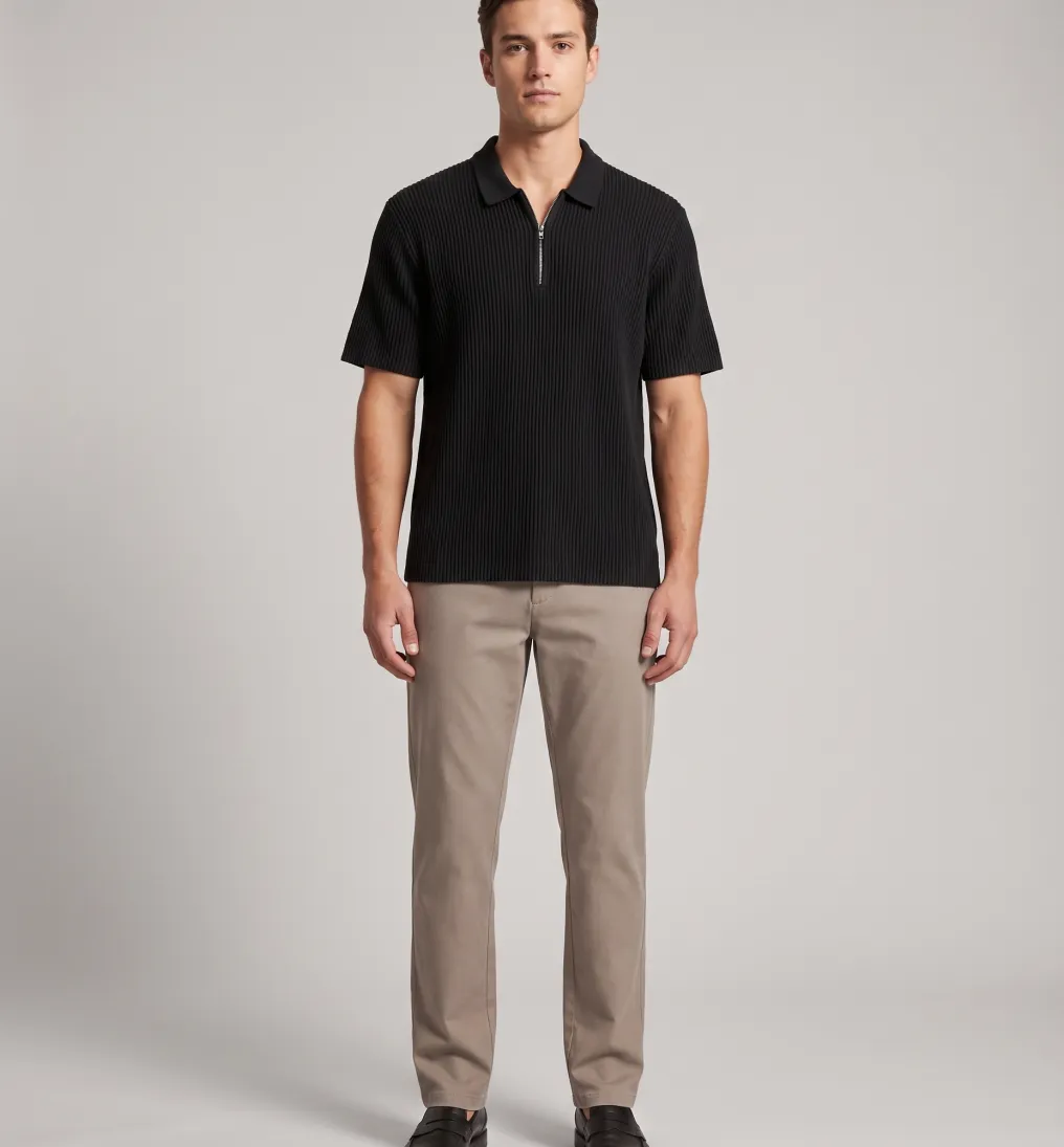 REMERA ABERCROMBIE CON CIERRE NEGRA