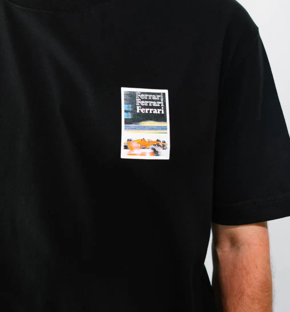 REMERA OVERSIZE NEGRA FERRARI