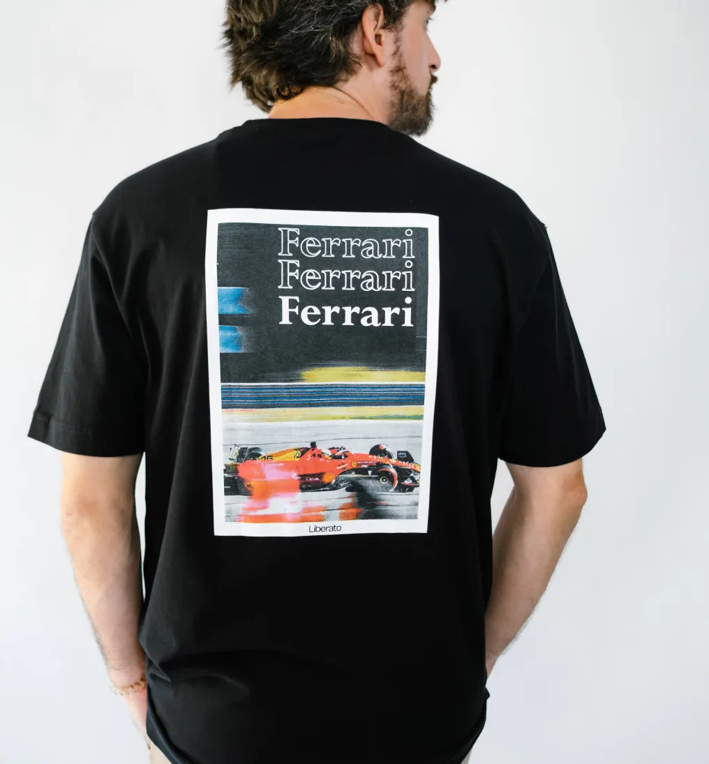 REMERA OVERSIZE NEGRA FERRARI