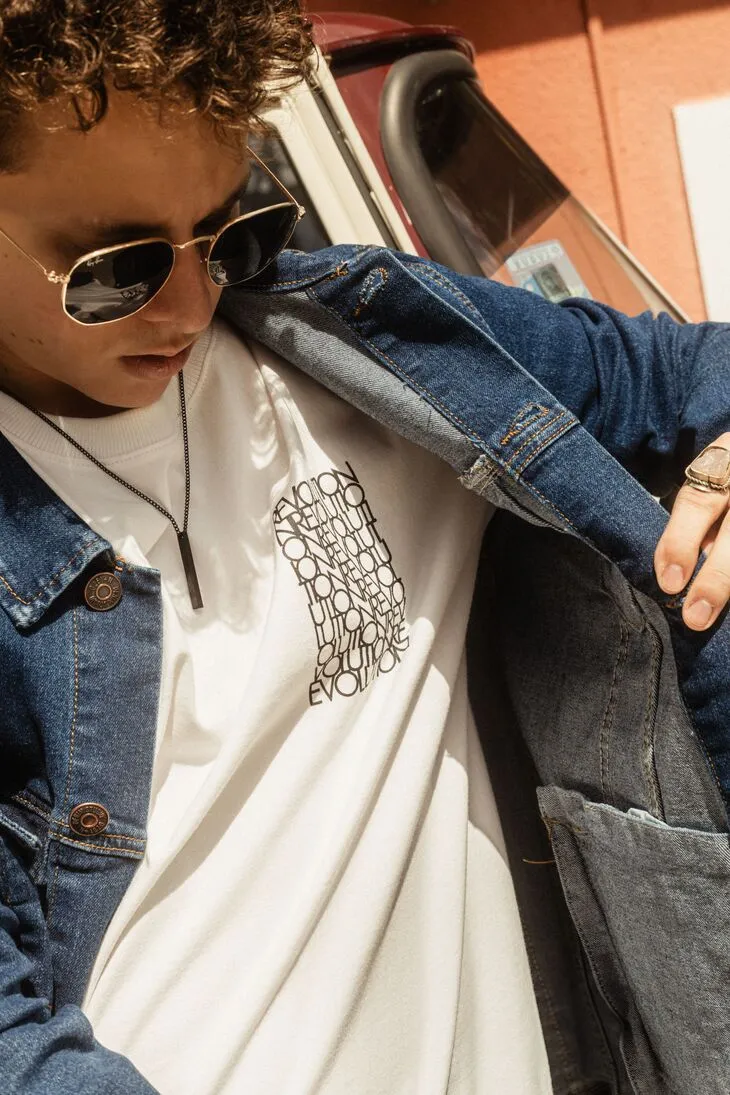 REMERA OVERSIZE PREMIUM 250 GSM LIBERATO BASICS MARFIL REVOLUTION