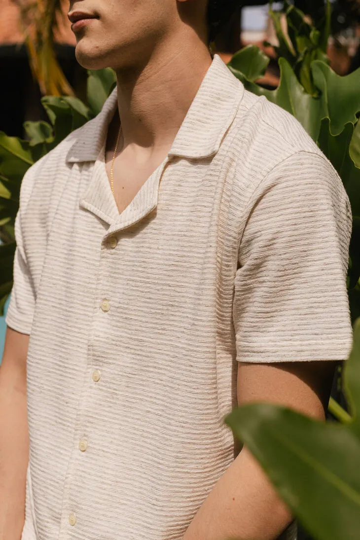CAMISA LIBERATO BASICS PLAYERA BEIGE