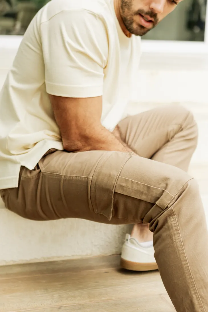 REMERA LIBERATO BASICS OVERSIZE BEIGE