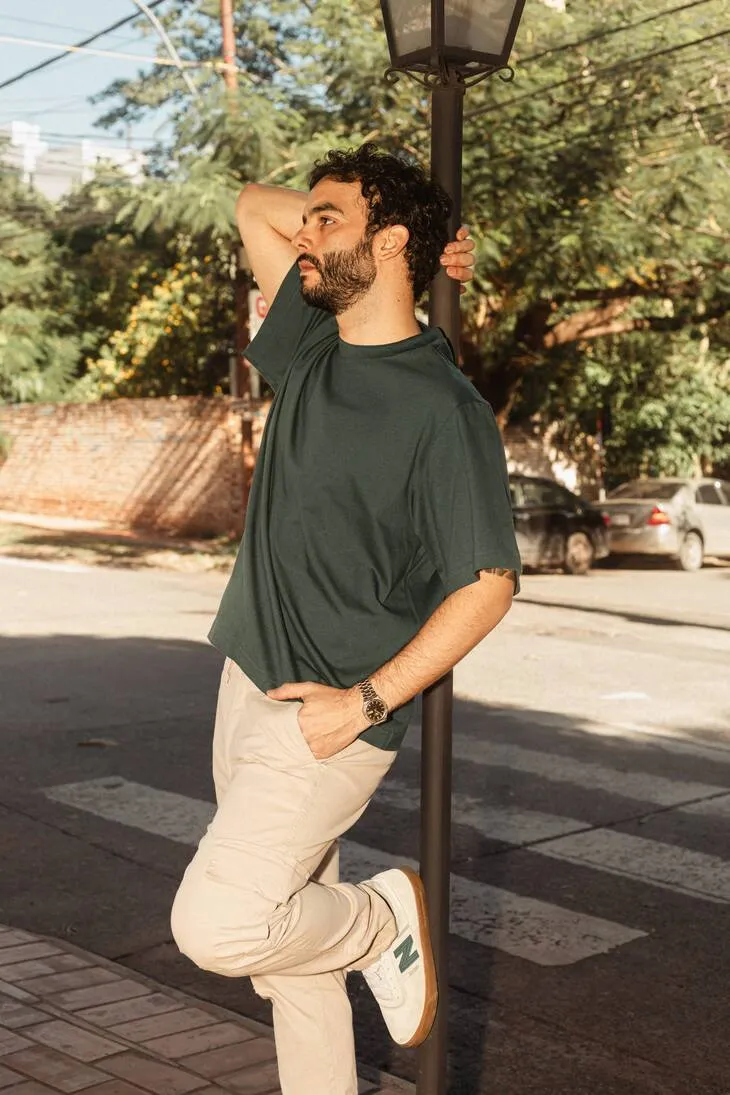 REMERA LIBERATO BASICS BOXY FIT VERDE
