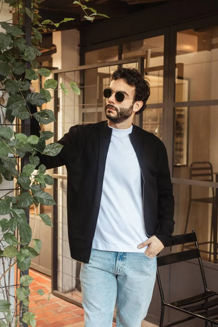 REMERA LIBERATO BASICS BOXY FIT PREMIUM BLANCA