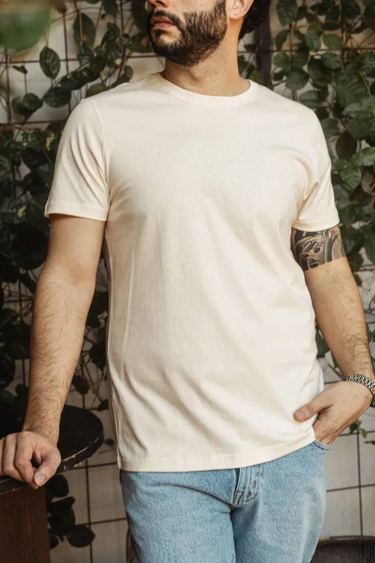 REMERA LIBERATO BASICS REGULAR FIT NATURAL