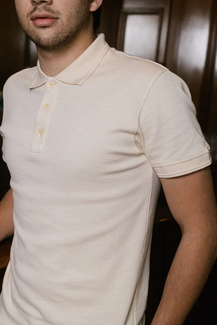 REMERA LIBERATO BASICS POLO BEIGE