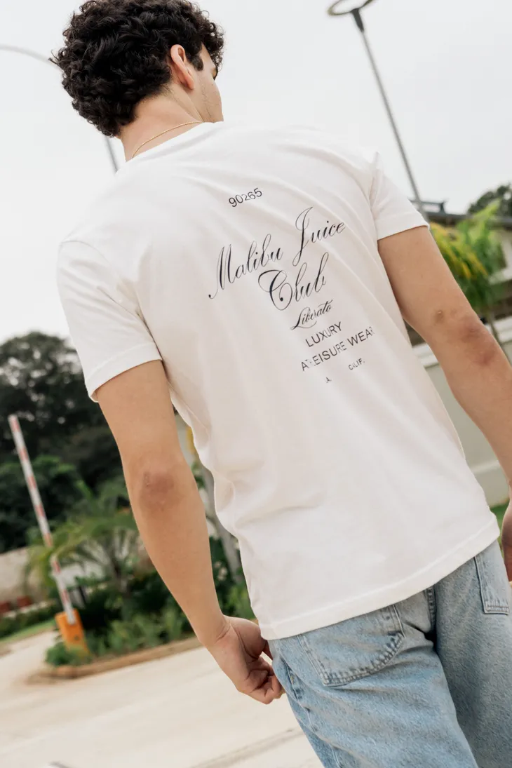 REMERA LIBERATO BASICS REGULAR FIT  MARFIL MALIBU JUICE CLUB