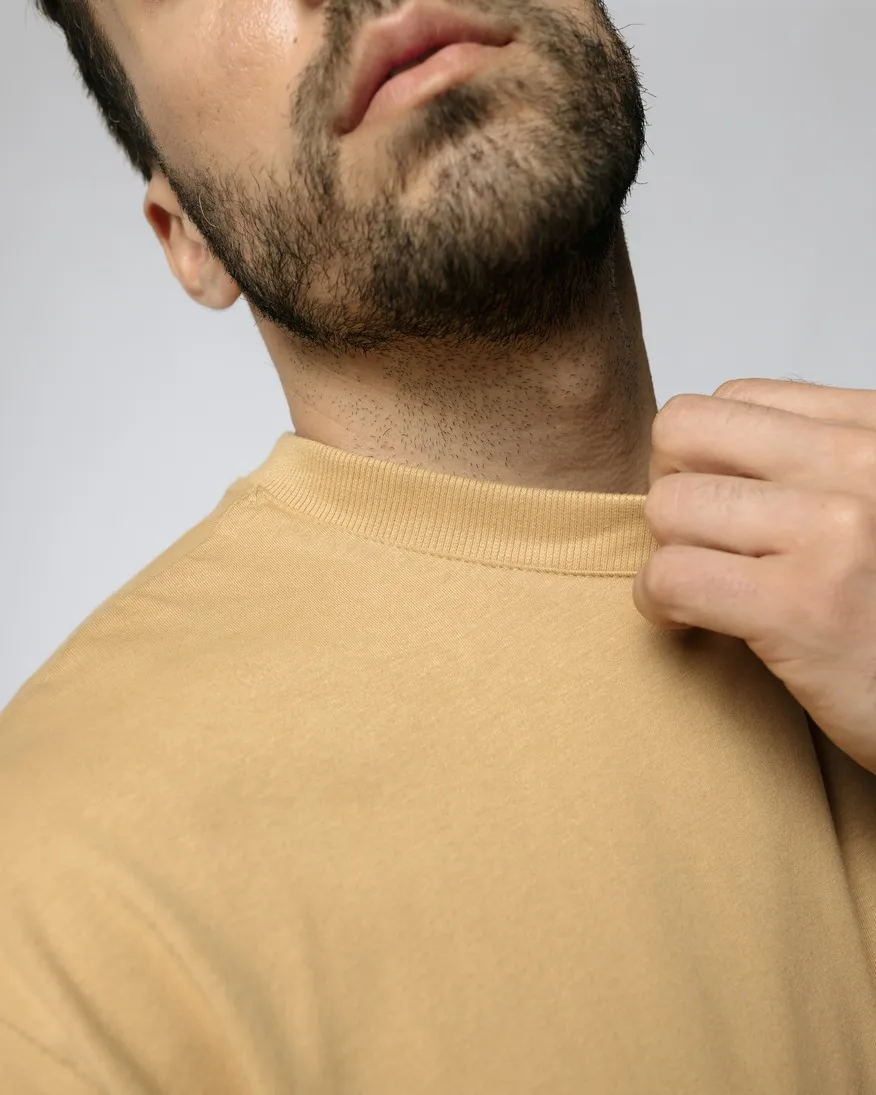 REMERA LIBERATO BASICS OVERSIZE BEIGE