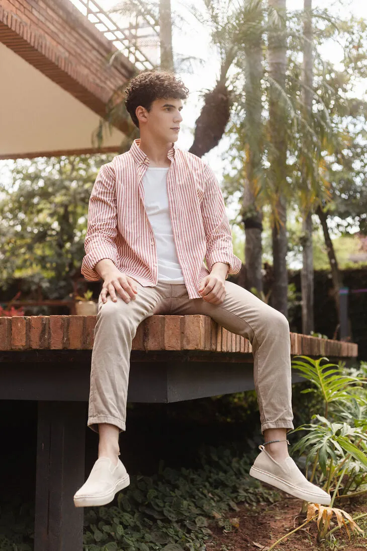 CAMISA LIBERATO MANGAS LARGAS RAYADA DE LINO ROJA