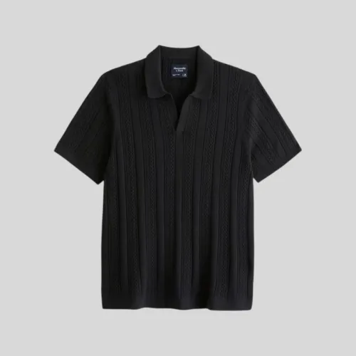 REMERA ABERCROMBIE JOHNNY COLLAR NEGRA