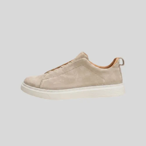 ZAPATO LIBERATO DE GAMUZA BEIGE