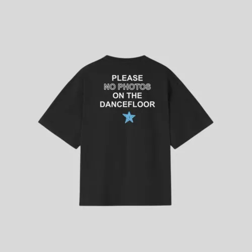 REMERA LIBERATO REGULAR FIT NEGRA PLEASE NO PHOTOS