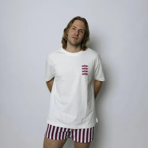 REMERA LIBERATO OVERSIZE MARFIL PINK CLASSIC CAR
