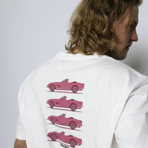 REMERA LIBERATO OVERSIZE MARFIL PINK CLASSIC CAR