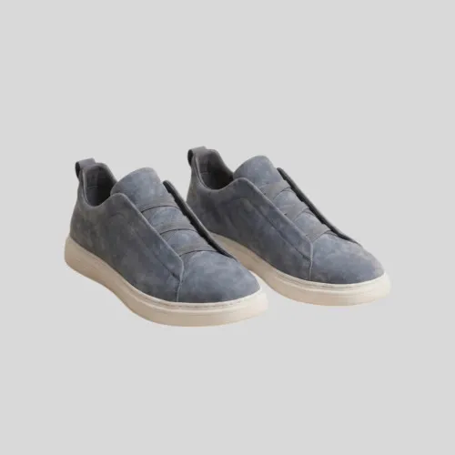 ZAPATO LIBERATO DE GAMUZA CELESTE
