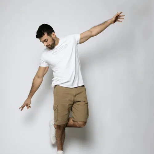 REMERA HOLLISTER REGULAR FIT BLANCA