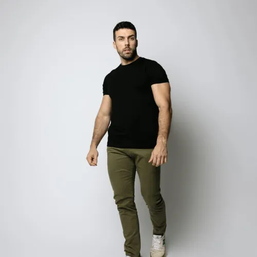 REMERA LACOSTE CUELLO REDONDO PARIS NEGRA