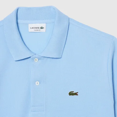 REMERA POLO LACOSTE CELESTE