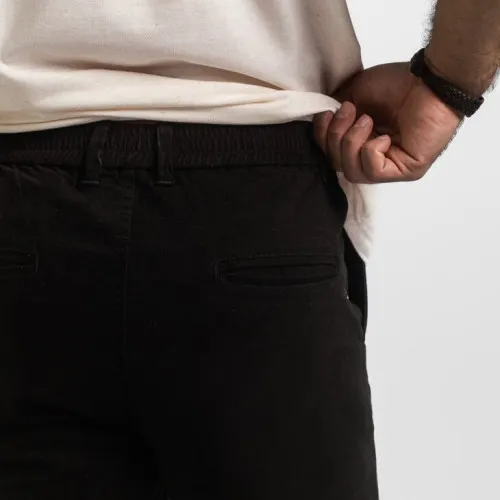 PANTALON LIBERATO BASICS CON GOMA NEGRO